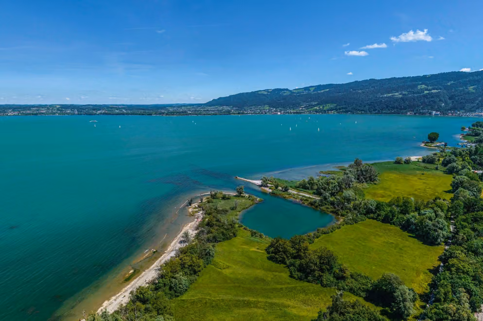 Blick: «Österreicher warnen vor Nackt-Tourismus aus der Schweiz»